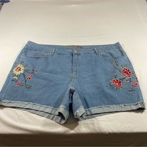 Faded Glory Boho Embroidered Shorts Jean Shorts 26W Floral Festival Wome…
